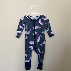 🌞 5/$25 Bonds Kids Whale Print Footie - Navy and Purple